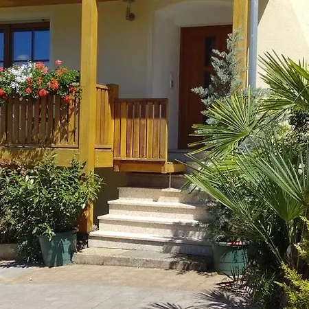 Im Haus Am Ries Apartment Ehingen am Ries Exterior photo